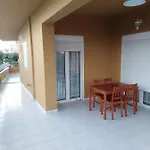 Апарт-готель Souvlakis Pool