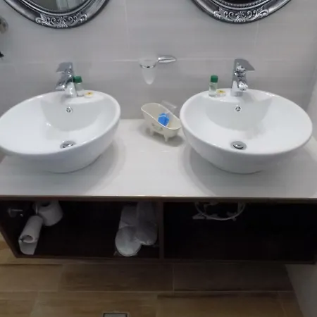 아파트호텔 Souvlakis Pool 4*