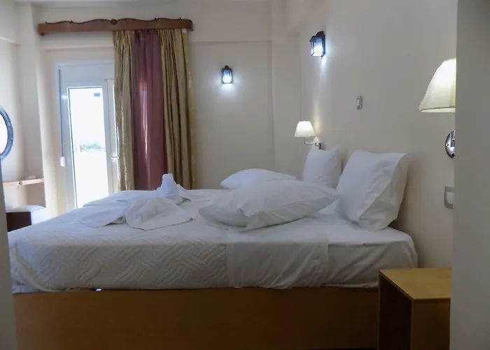 Aparthotel Souvlakis Pool 4*