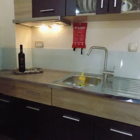 Ξενοδοχείο με διαμερίσματα Souvlakis Pool Χανιά