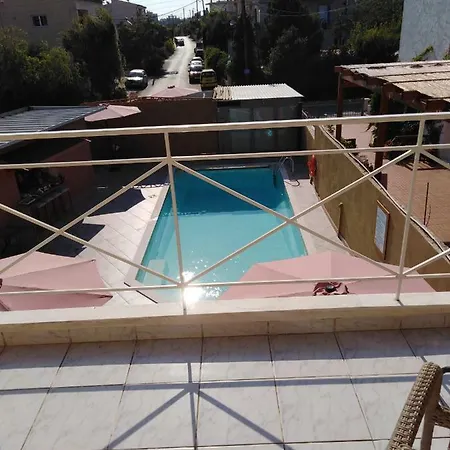 Апарт-отель Souvlakis Pool