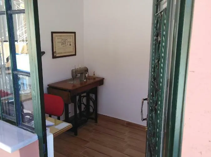 Souvlakis Pool شقة فندقية