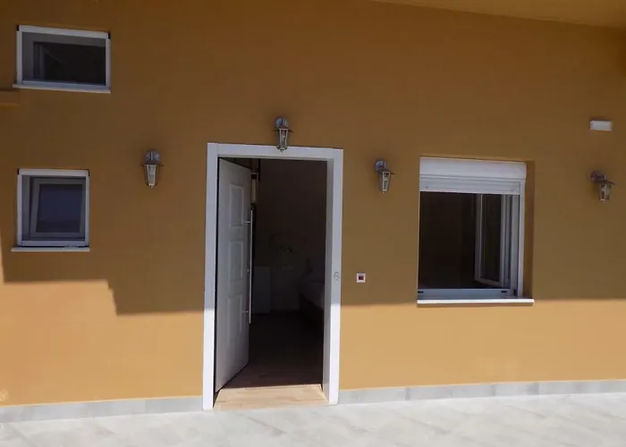 Aparthotel Souvlakis Pool Chania (Crete)